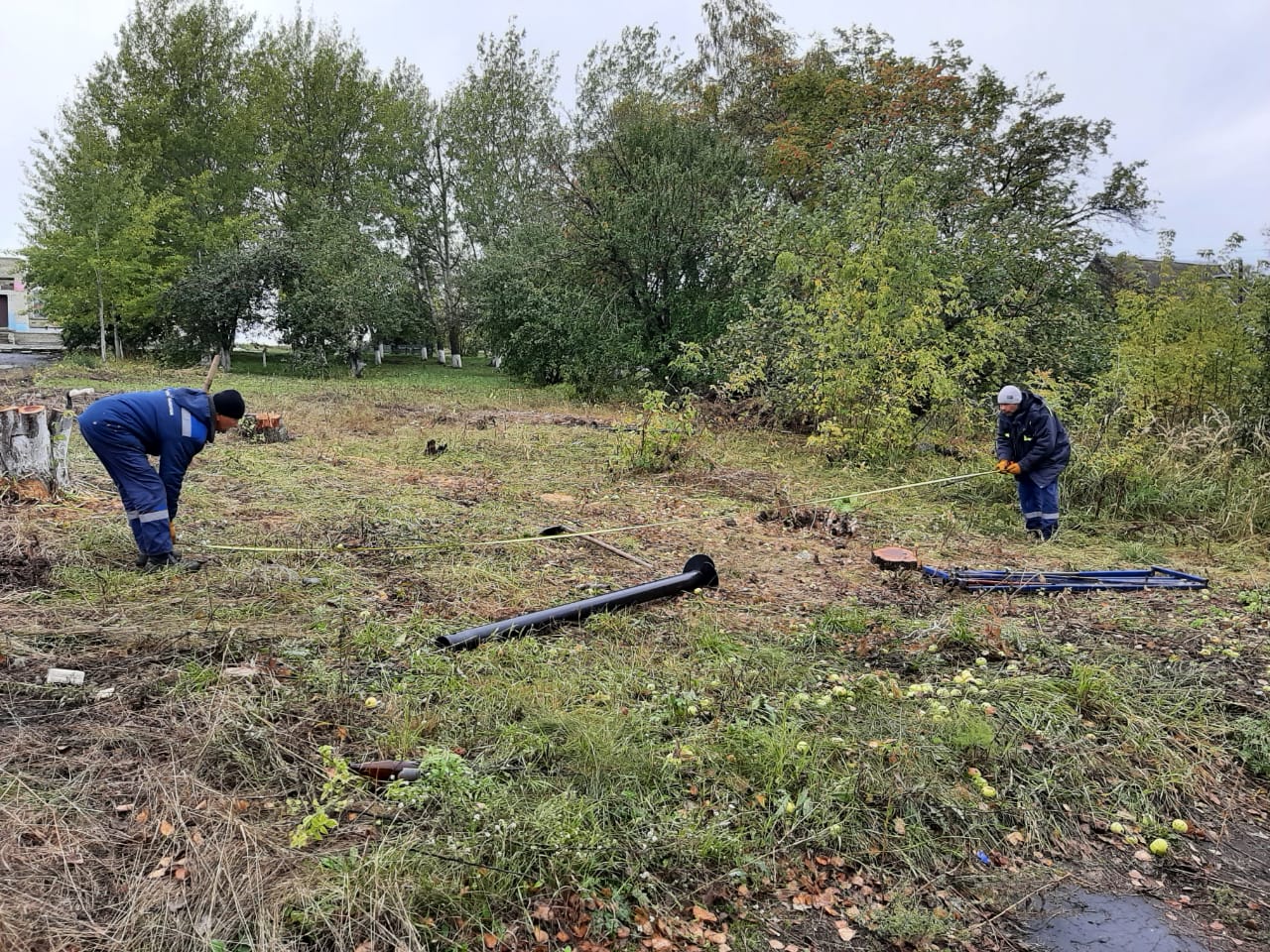 В Башмаковском районе идет установка нового ФАПа