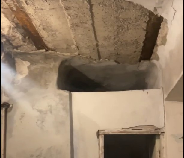 В Пензе в доме на улице Ударной обрушился потолок