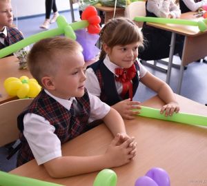 В Минобре пояснили, чем отличаются «Разговоры о важном» от обычных школьных уроков