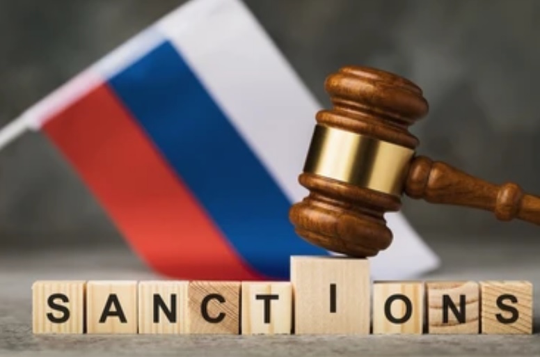 Какие сферы затронут новые санкции ЕС в отношении России