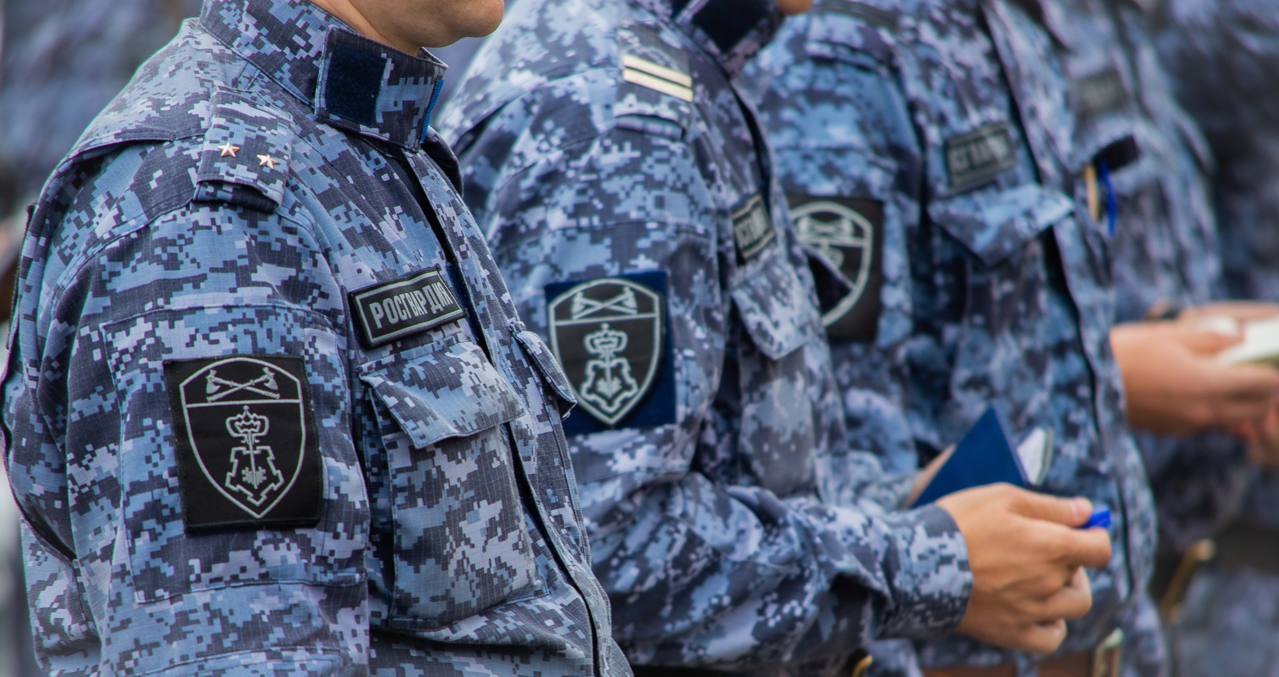 В Пензе на Московской молодой парень напал на посетителя бара