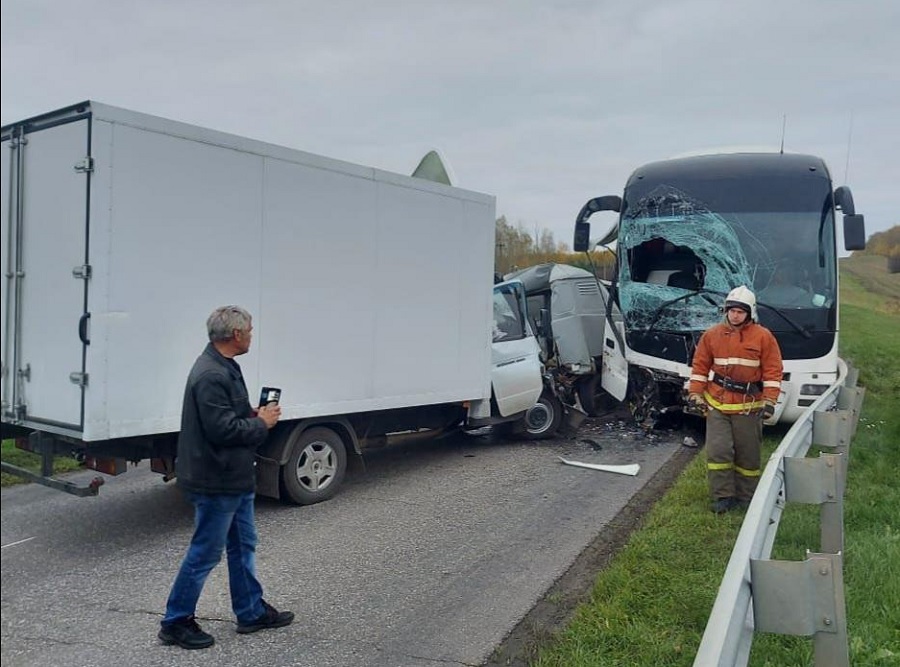 Следователи организовали проверку после ДТП с рейсовым автобусом в Вадинском районе