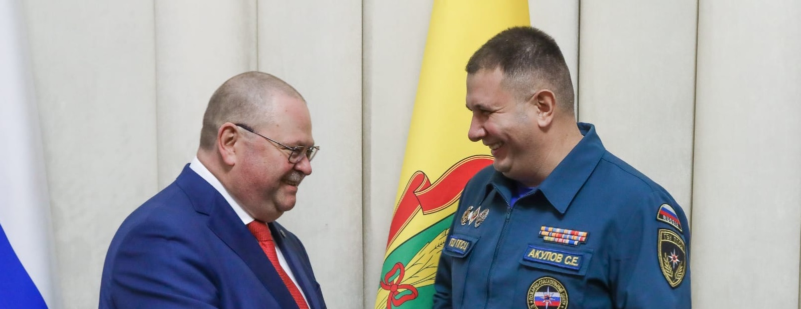 Олег Мельниченко присвоил почетные звания «Заслуженный спасатель Пензенской области»