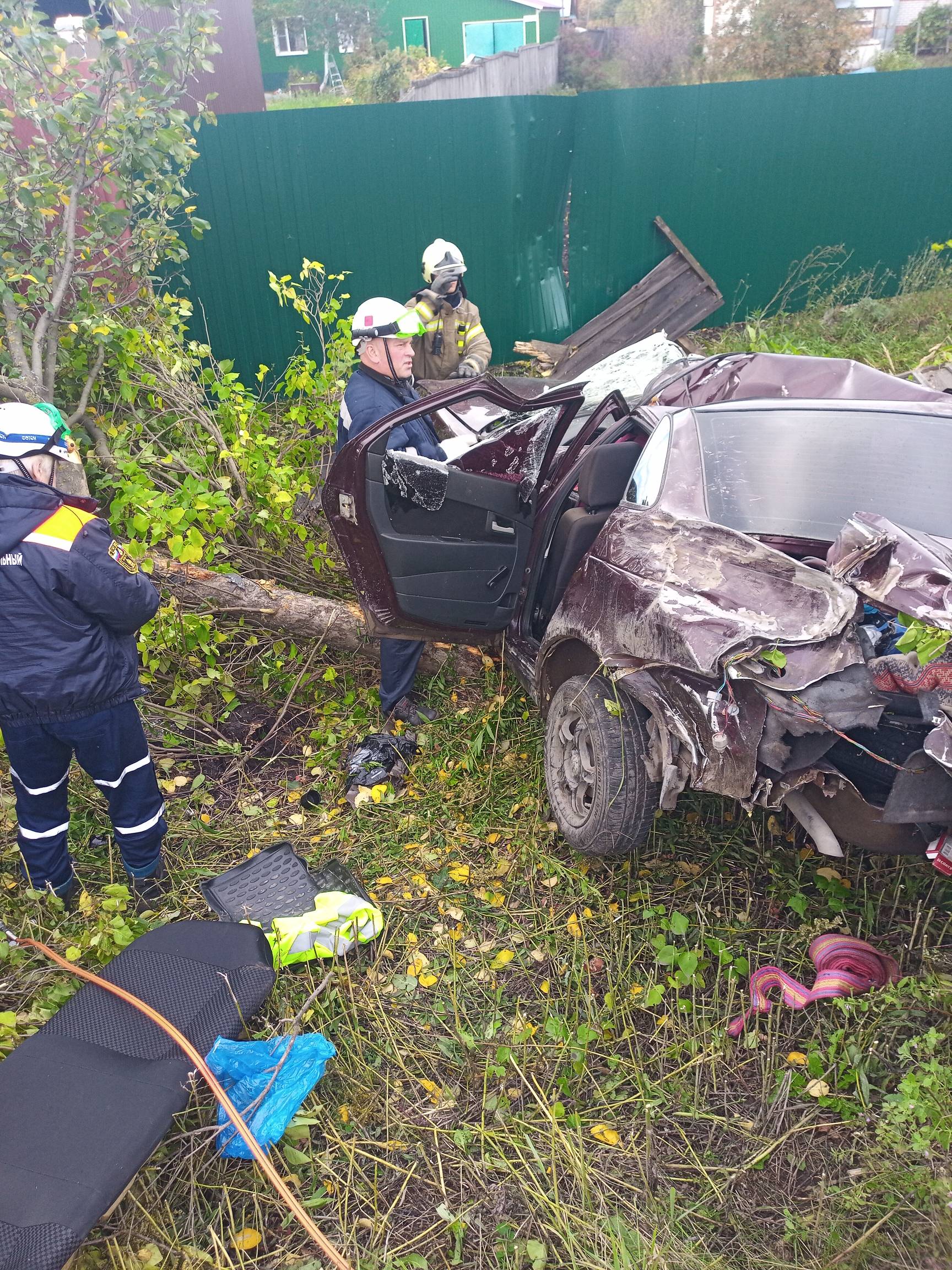 Появились подробности жесткого ДТП с искореженной легковушкой в Пензенском районе