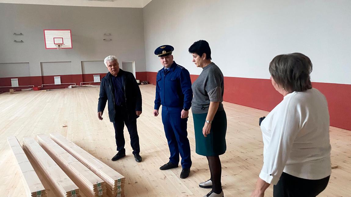 В Пензенской области подрядчик затянул срок ремонта школьного спортзала на 3 месяца