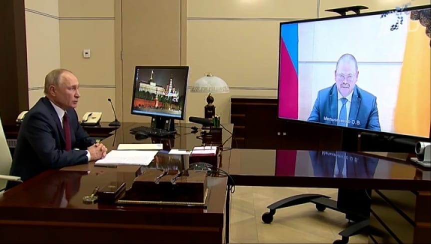 Олег Мельниченко поздравил Владимира Путина с днем рождения