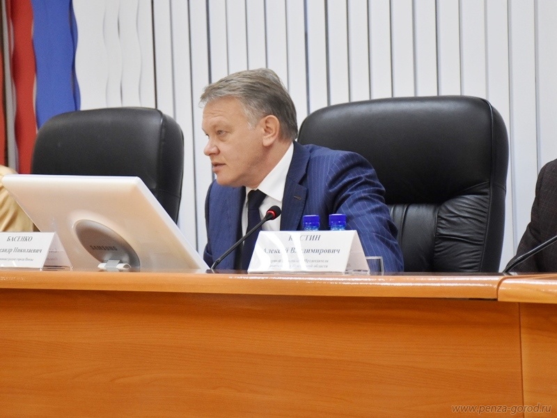 В Пензе работодателям напомнили о важности вакцинации сотрудников против гриппа