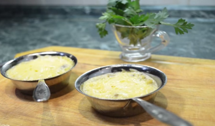 Нежный жюльен с грибами, сыром и специями