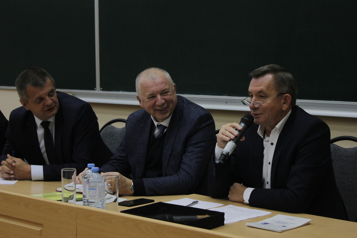 В Пензенской области прошло совещание по трудоустройству выпускников колледжей