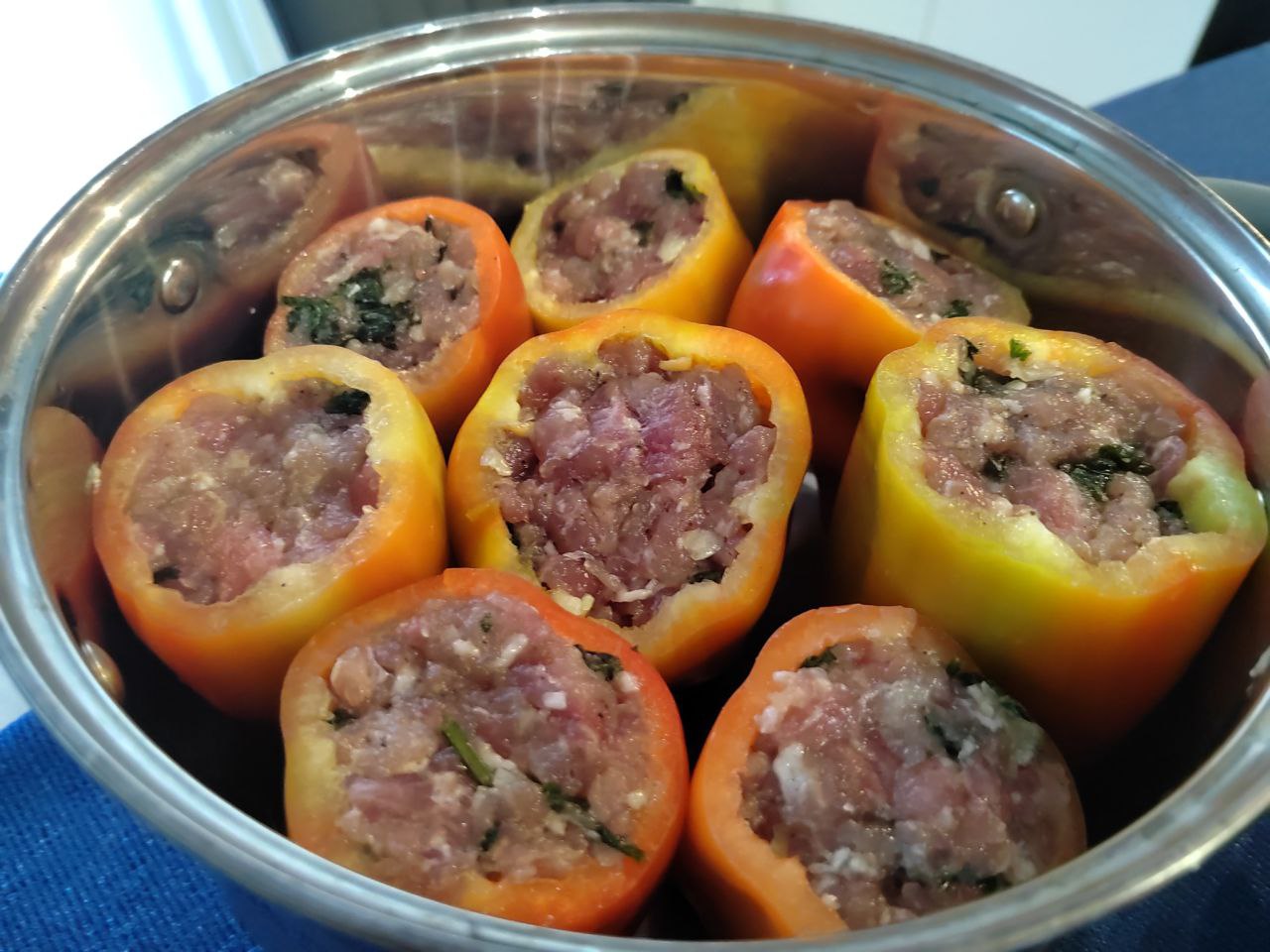 Необычные фаршированные перцы для вкусного ужина