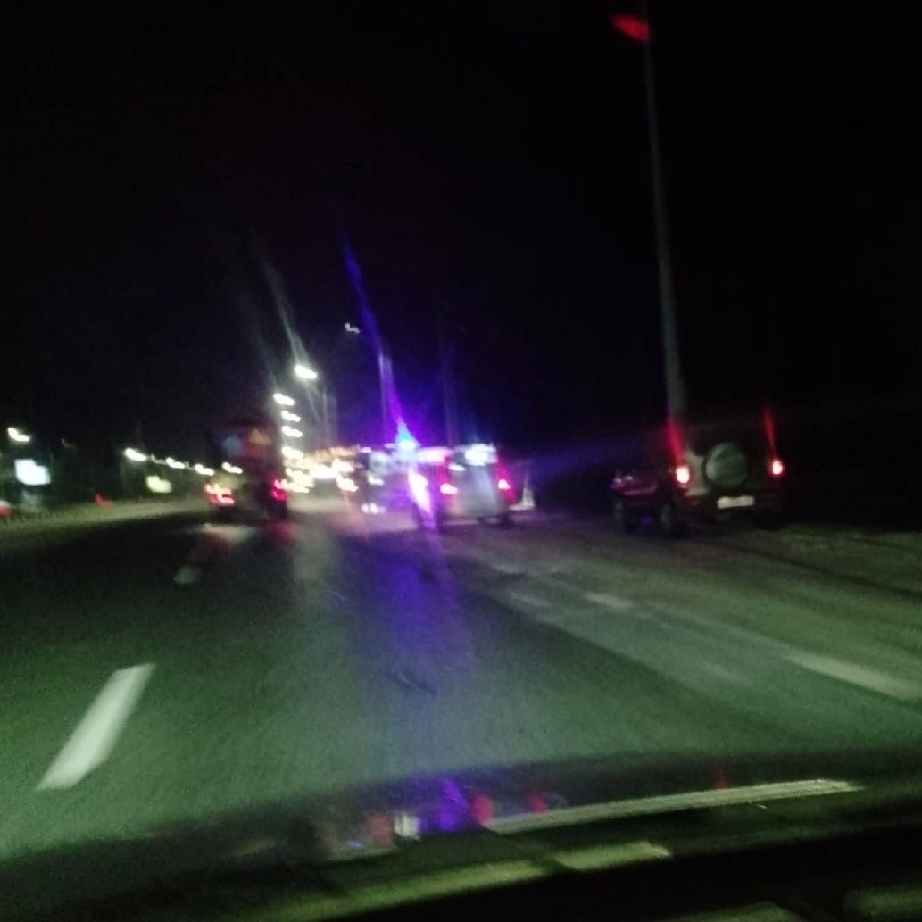 В Пензенской области на М5 иномарка на полной скорости врезалась в столб