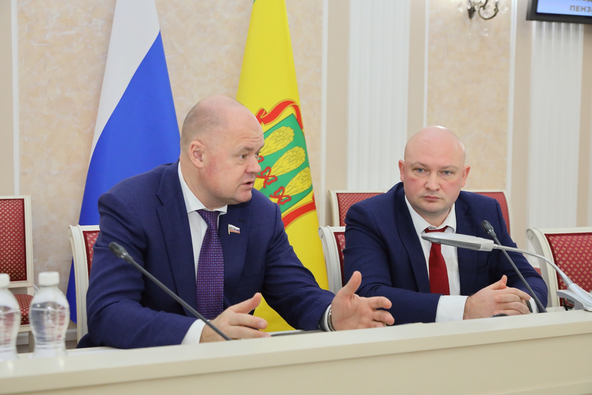 Вадим Супиков принял участие в заседании комитета по здравоохранению и социальной политике