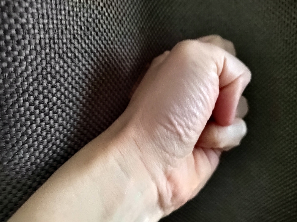 Волонтеры Кризисного центра помогли пензячке, пострадавшей от домашнего насилия