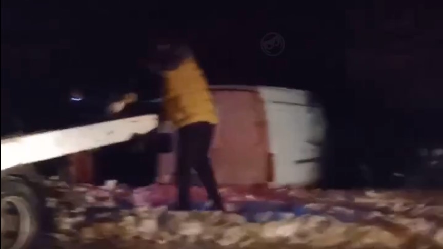 Пензенец ночью перекрыл трассу, чтобы вытащить Газель после ДТП