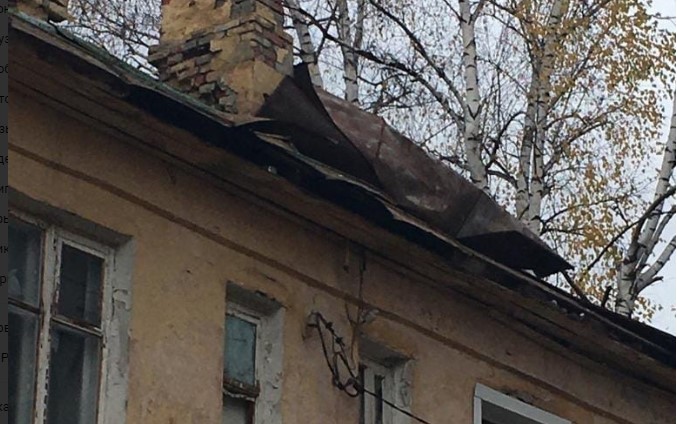 В Пензе дом без крыши на улице Леонова подлежит сносу