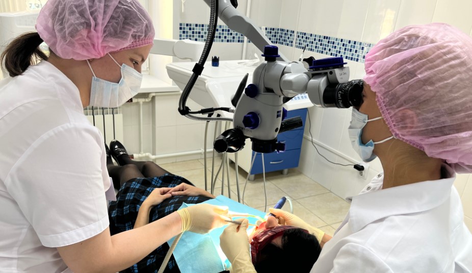 В пензенскую стоматологическую поликлинику поступил инновационный микроскоп