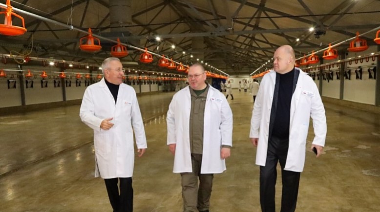 Вадим Супиков принял участие в открытии нового птицеводческого комплекса в Мокшанском районе