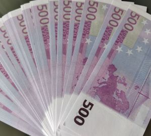 Банк России повысил 10 ноября курс евро