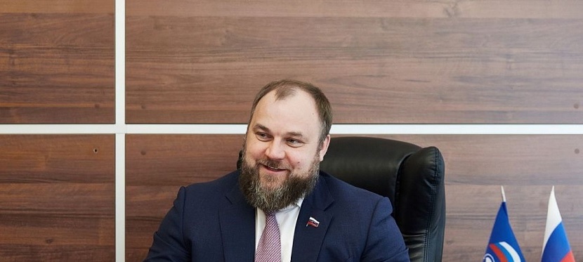 Олег Кочетков оформил для пензенцев бесплатную подписку на газету