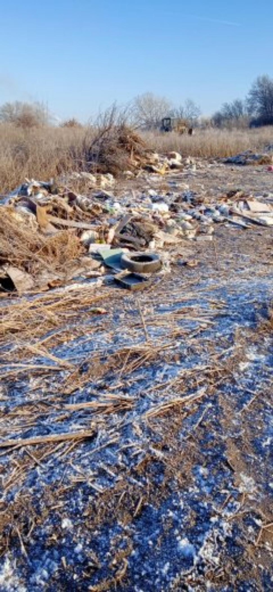 В Пензенском районе выявили опасную для экологии свалку