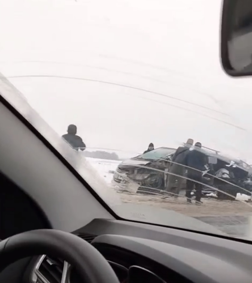 В Пензенской области на трассе М5 в ДТП с фурой пострадали молодые люди