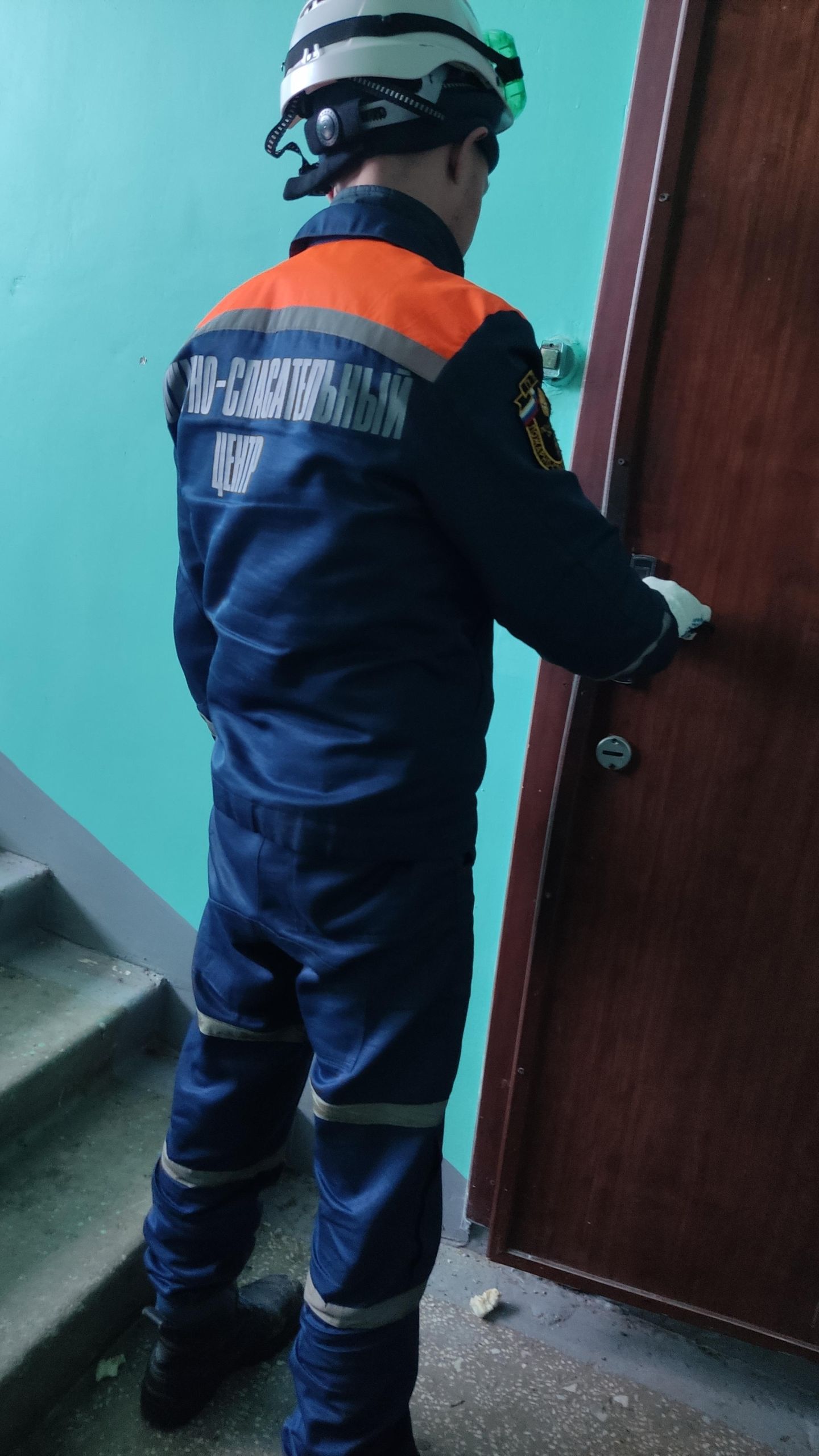 В Пензе спасатели помогли врачам попасть к больным женщинам