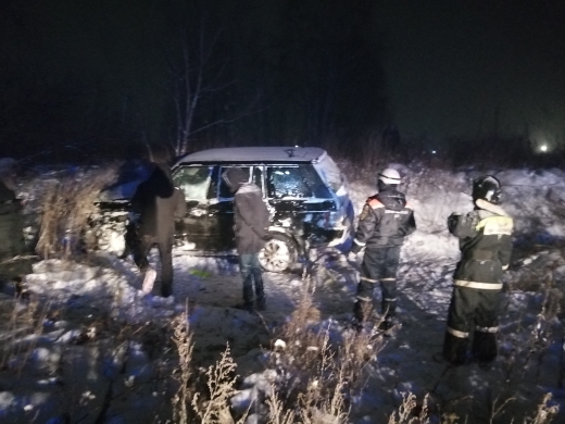 Пензенские спасатели ликвидировали последствия жесткого ДТП в Богословке