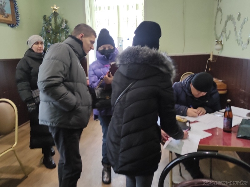 В Пензе на улице Кулакова выявлены нарушения в работе общепита