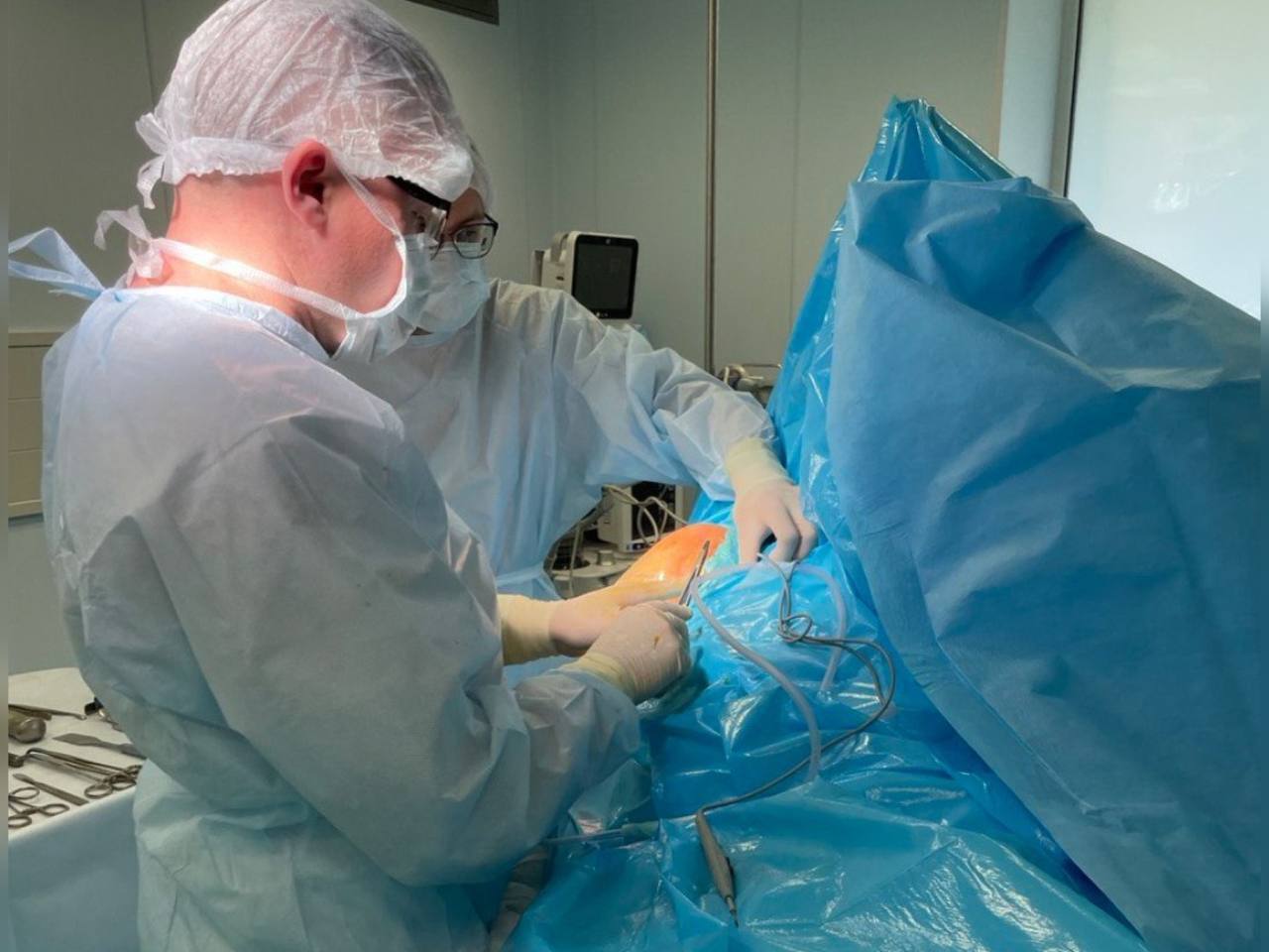 В пензенской больнице имени Захарьина 4 пациентам заменили плечевые суставы