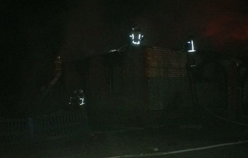 В ночном пожаре в Малой Сердобе есть пострадавшие