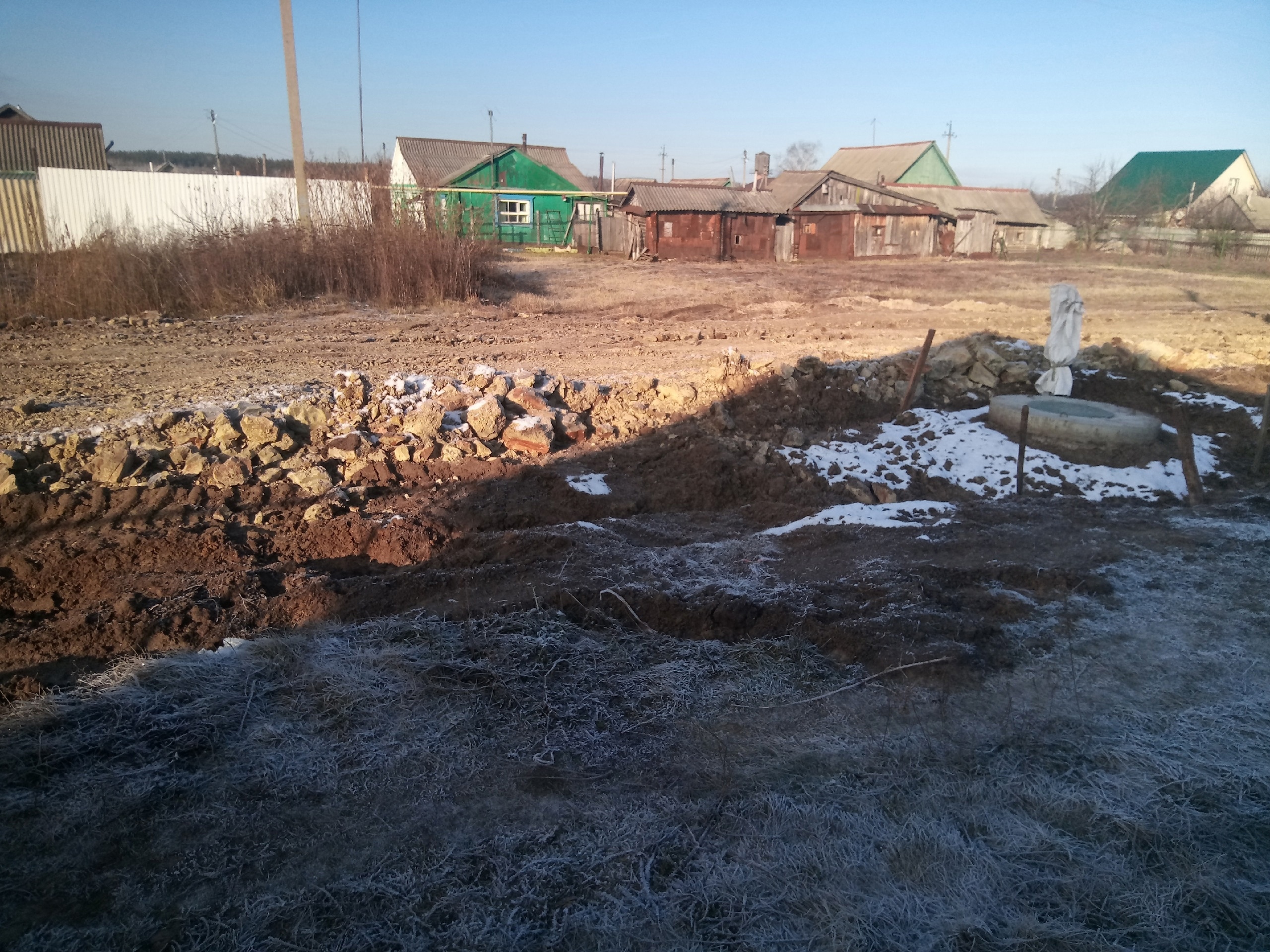 Жителям Шемышейки пообещали загрунтовать разрытую дорогу в 2023 году