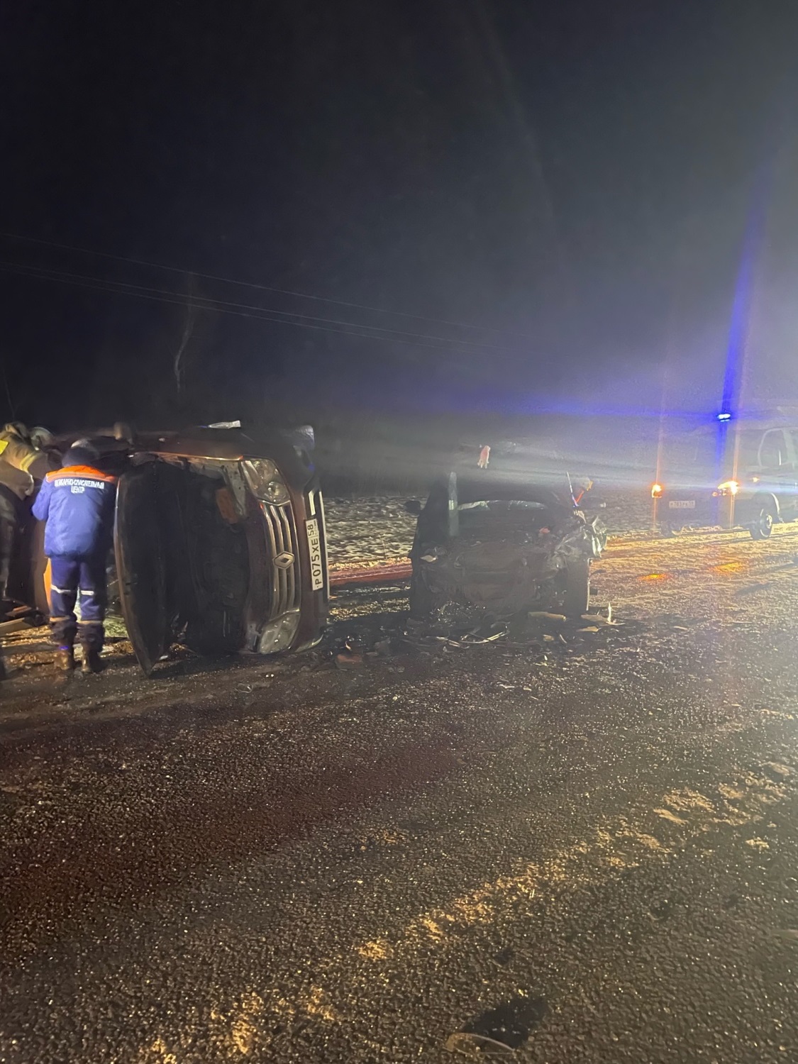 В Пензенской области спасатели достали из разбитой в ДТП машины тело