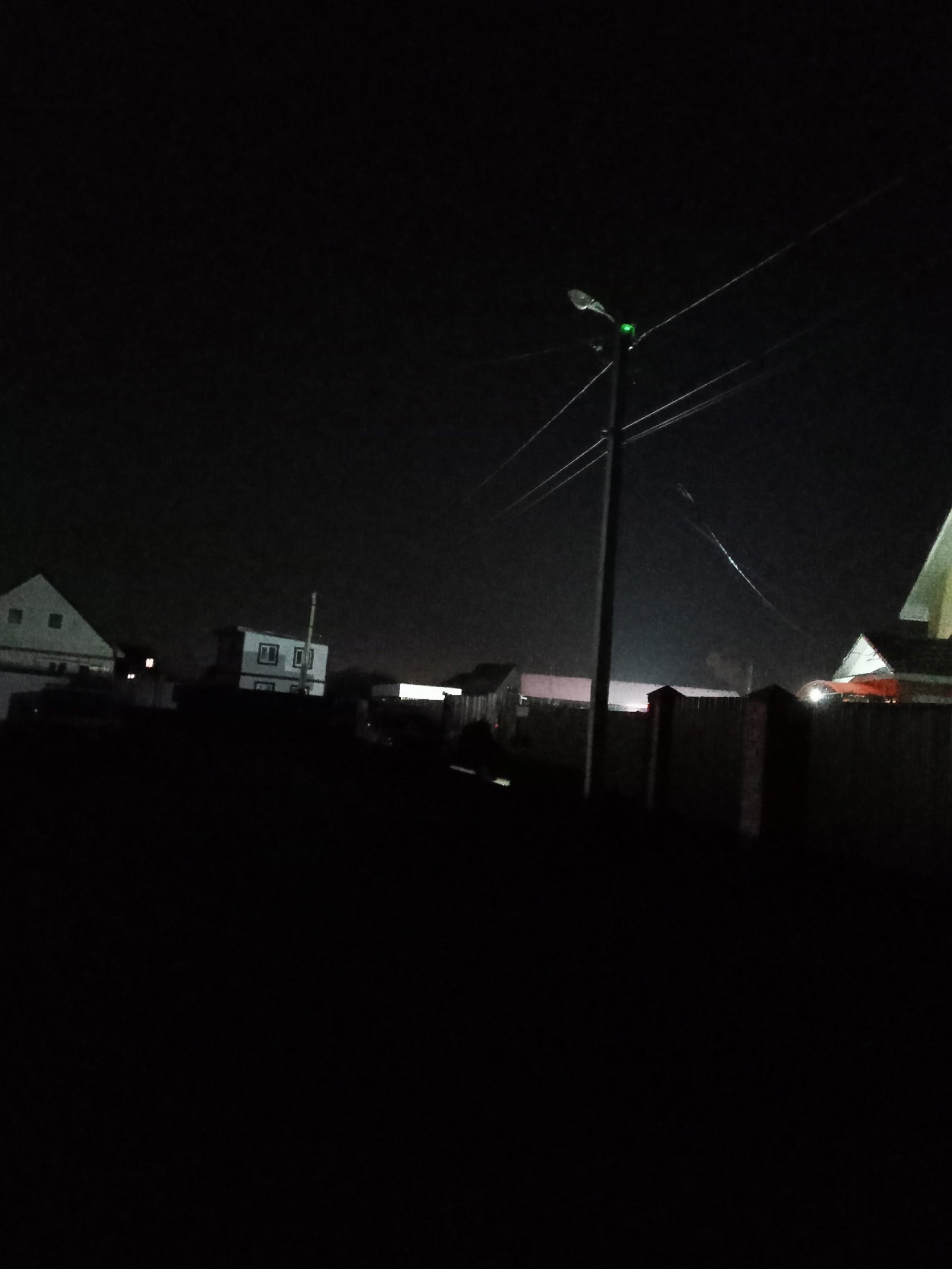 Жители Бессоновки жалуются на отсутствие уличных светильников