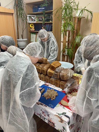 В Кузнецкой школе активно работает организация помощи солдатам