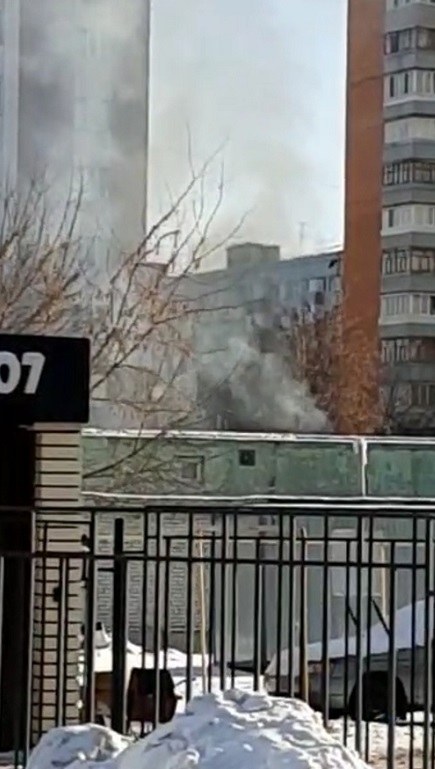 В Пензе на улице Суворова загорелась баня