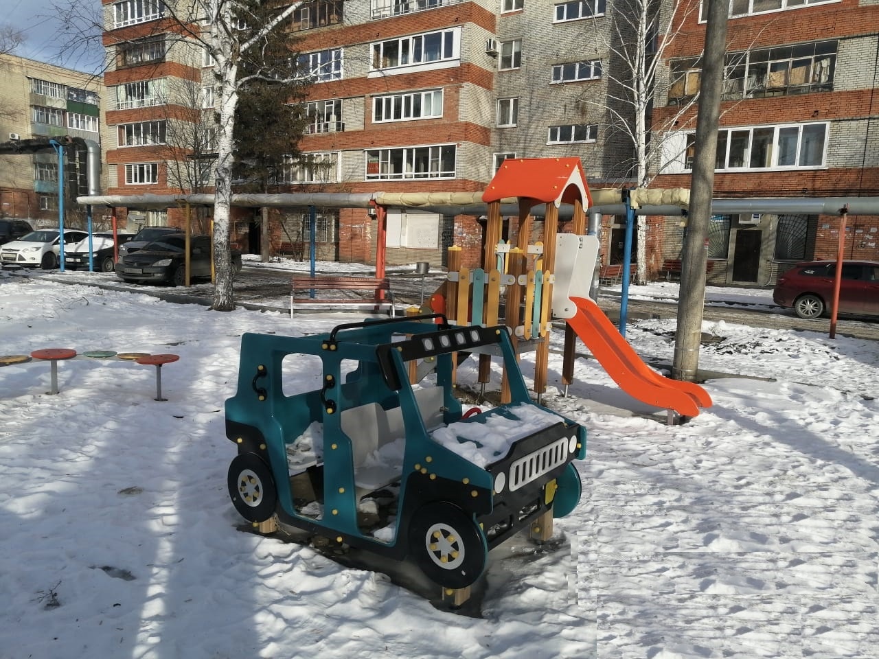 В Пензе не выявили дефектных качелей на детских площадках