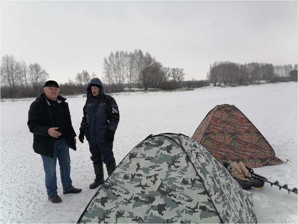 В Кузнецком районе замерили толщину льда на водоемах