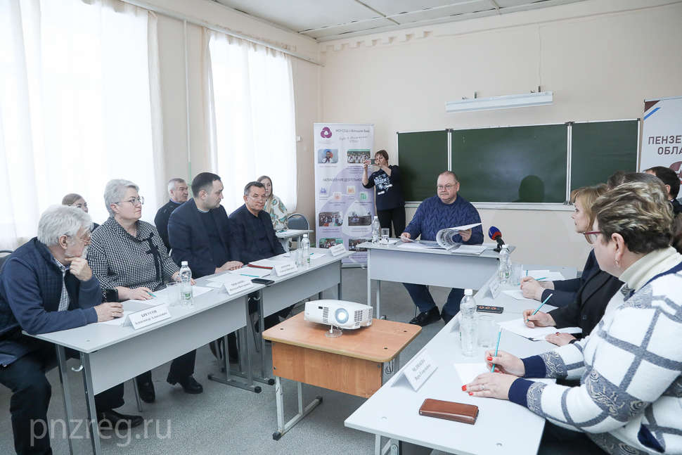 Школу в селе Большой Вьяс Лунинского района построят в 2023 году