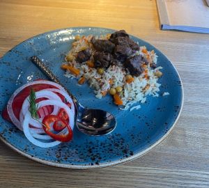 Готовим рассыпчатый плов с бараниной