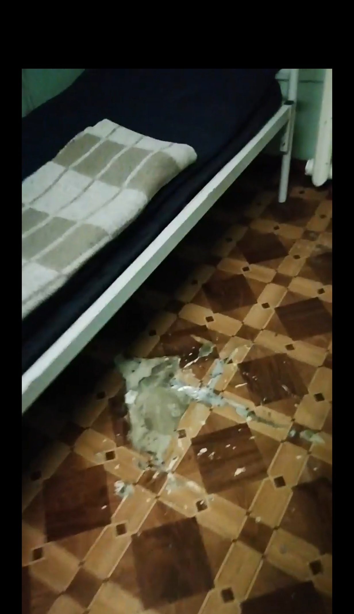 Пациенты показали кошмарные условия в детском отделении Белинской больницы