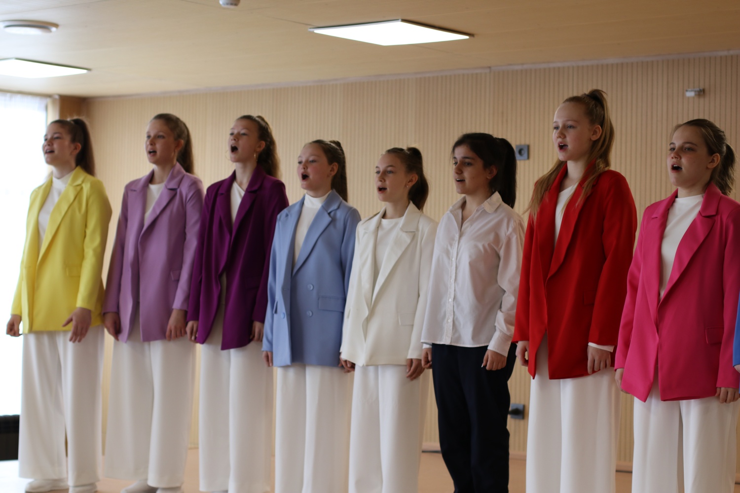 В пензенском Доме офицеров прошел вокальный батл с представителями двух поколений