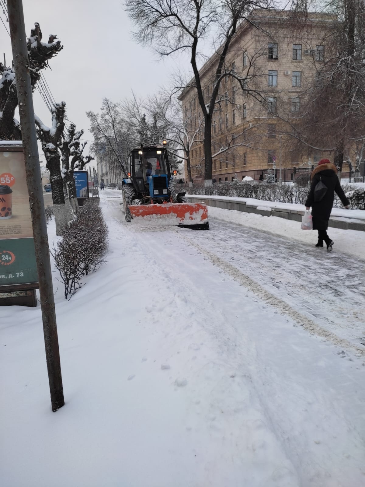 В Пензенской области после снегопада на трассы выехали 102 спецмашины