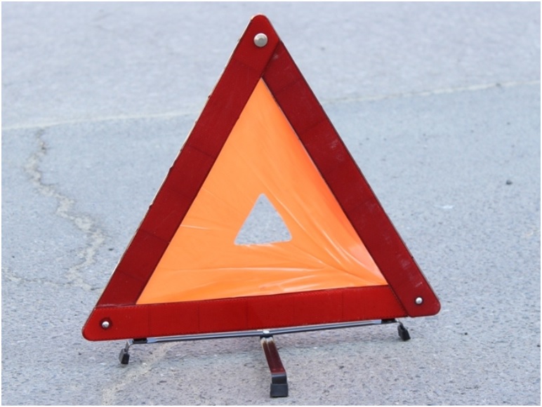 В Кузнецком районе водителя иномарки госпитализировали после столкновения с фурой