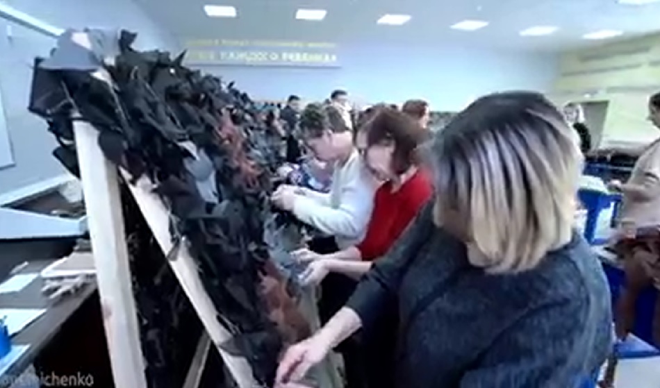 Чиновники прокомментировали идею пензенцев подключить школьников к плетению масксетей