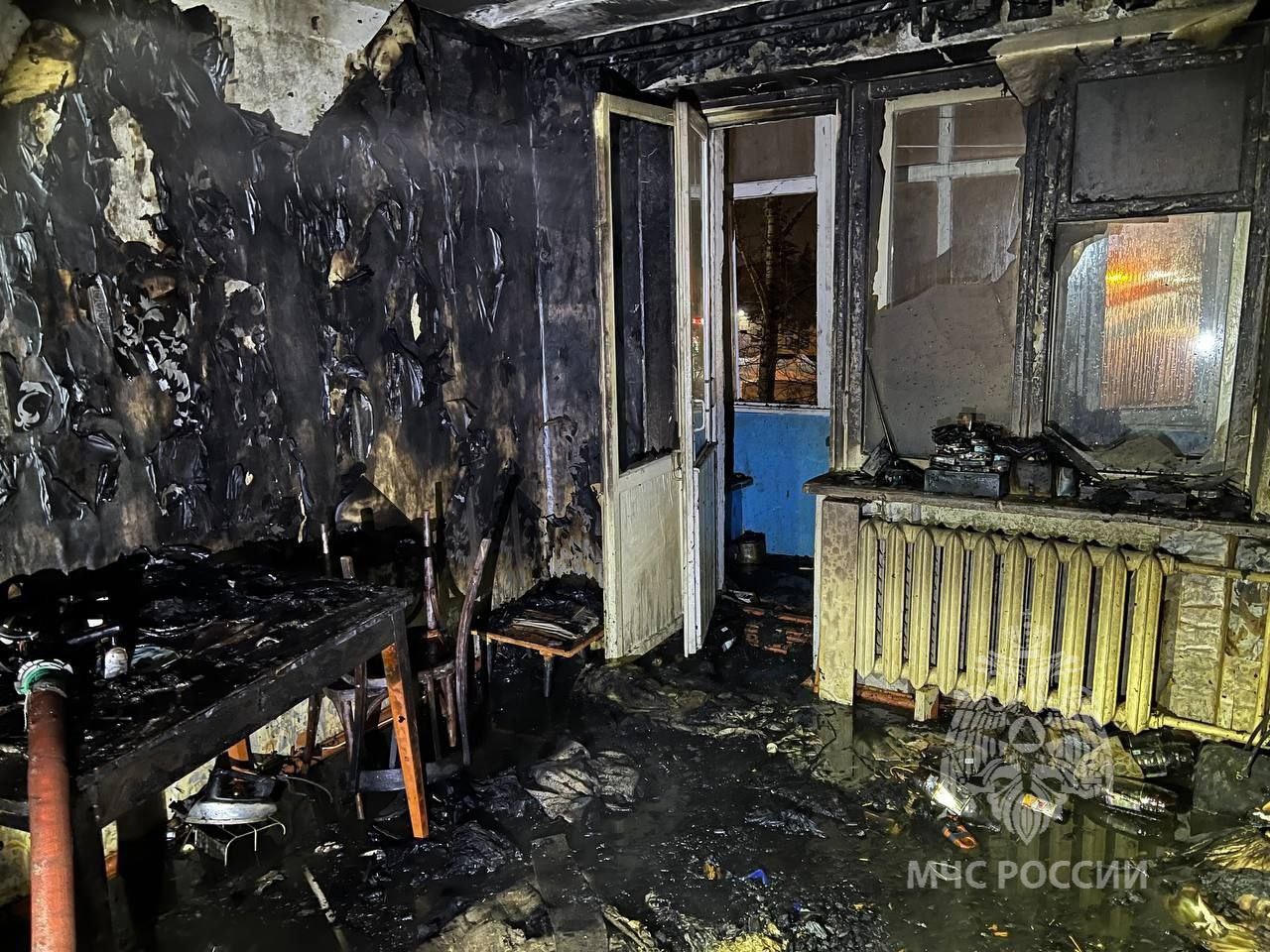 В Пензе на улице Тарханова при пожаре погиб человек, 15 эвакуированы