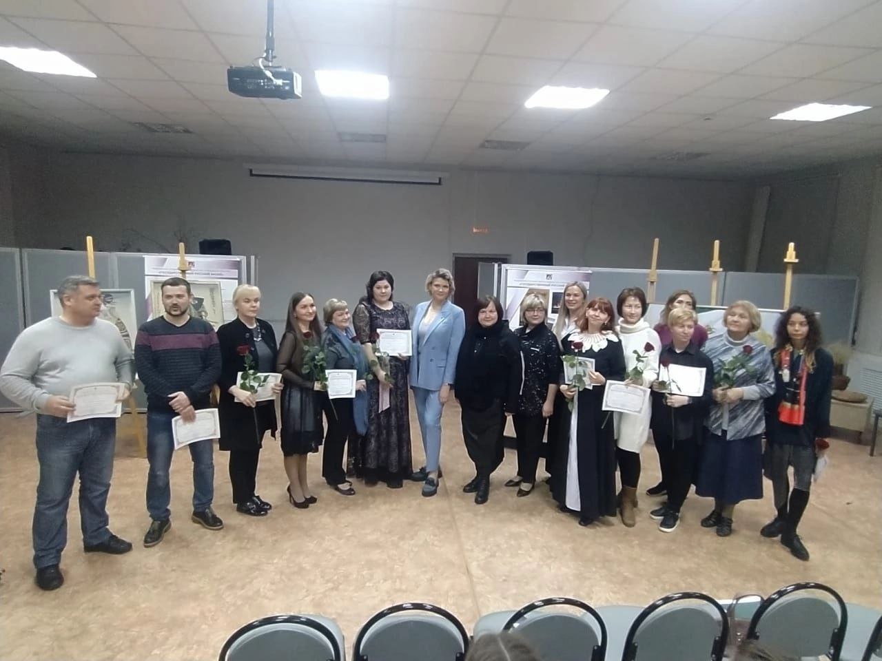 Ольга Изранова посетила старейшую художественную школу Пензы