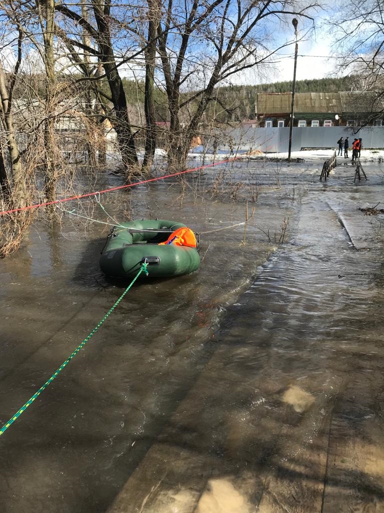 В Кузнецке восстановили проезд по мосту в городок Лесничество