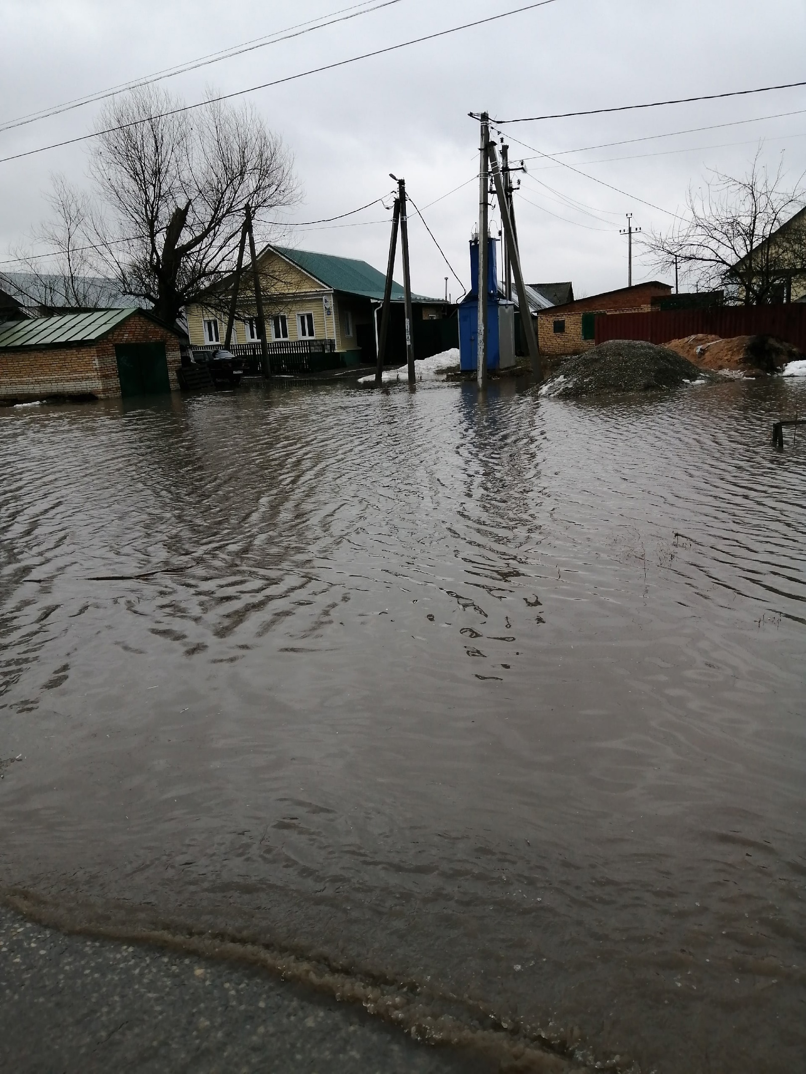 Жители Бессоновского района оказались в зоне серьезного потопа из-за паводка