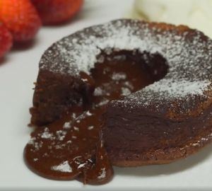 Готовим идеальный шоколадный фондан, который получится с первого раза