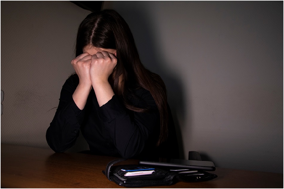 Жительница Кузнецка трижды перевела деньги мошенникам, пытаясь уехать из Пензы